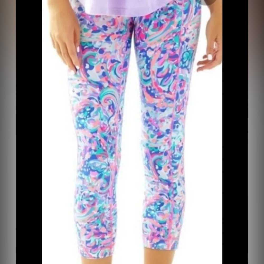 Lilly Pulitzer used leggings